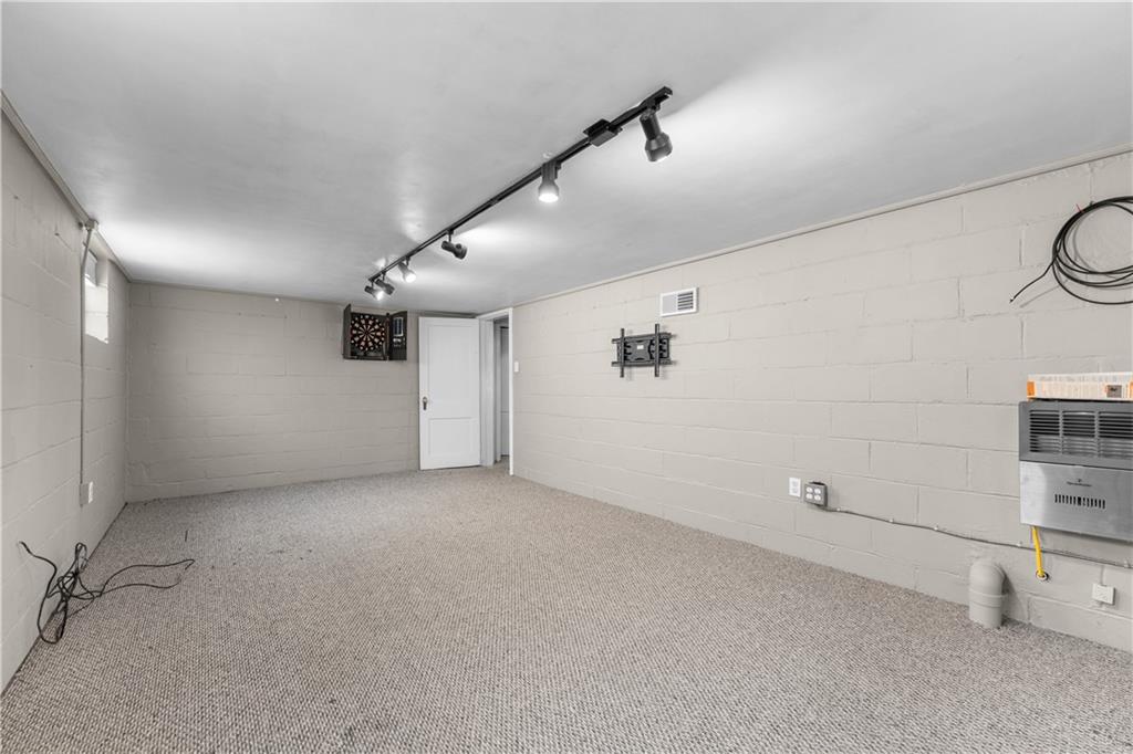 780 Scott Road Pittsburgh, PA 15228 - Photo 28 of 33 Lower Level Game Room