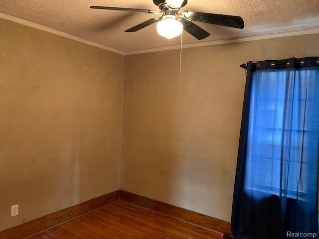 8014 Edward Avenue Center Line, MI 48015 - Photo 12 of 23
