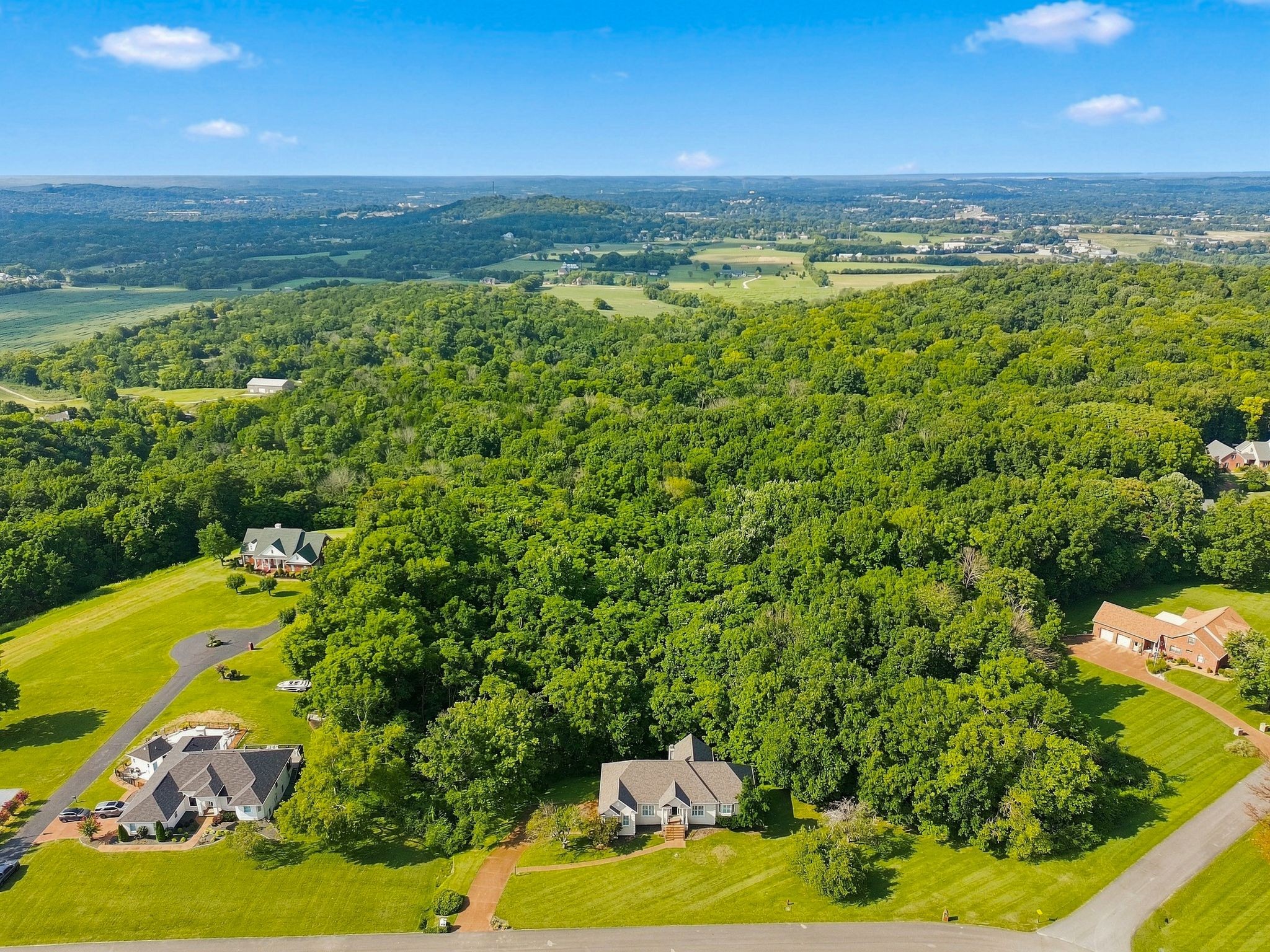 1108 Abbey Road Columbia, TN 38401 - Photo 58 of 63 Gallery Image 58