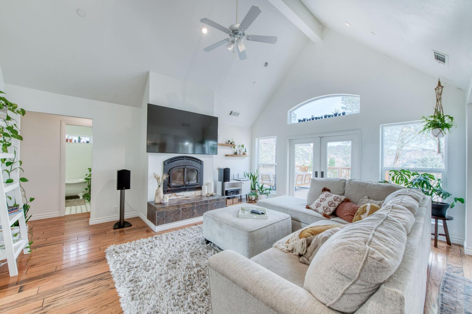 28506 Perkins Road Friant, CA 93626 - Photo 18 of 48 Gallery Image 18