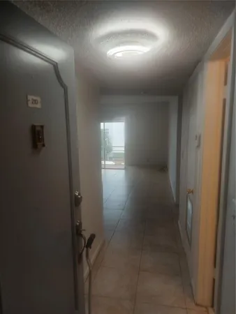 $1,570 | 2061 Northwest 47th Terrace, Unit 210, Lauderhill, FL 33313