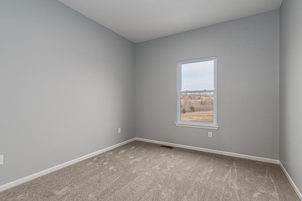 939 168th Street Basehor, KS 66007 - Photo 16 of 18