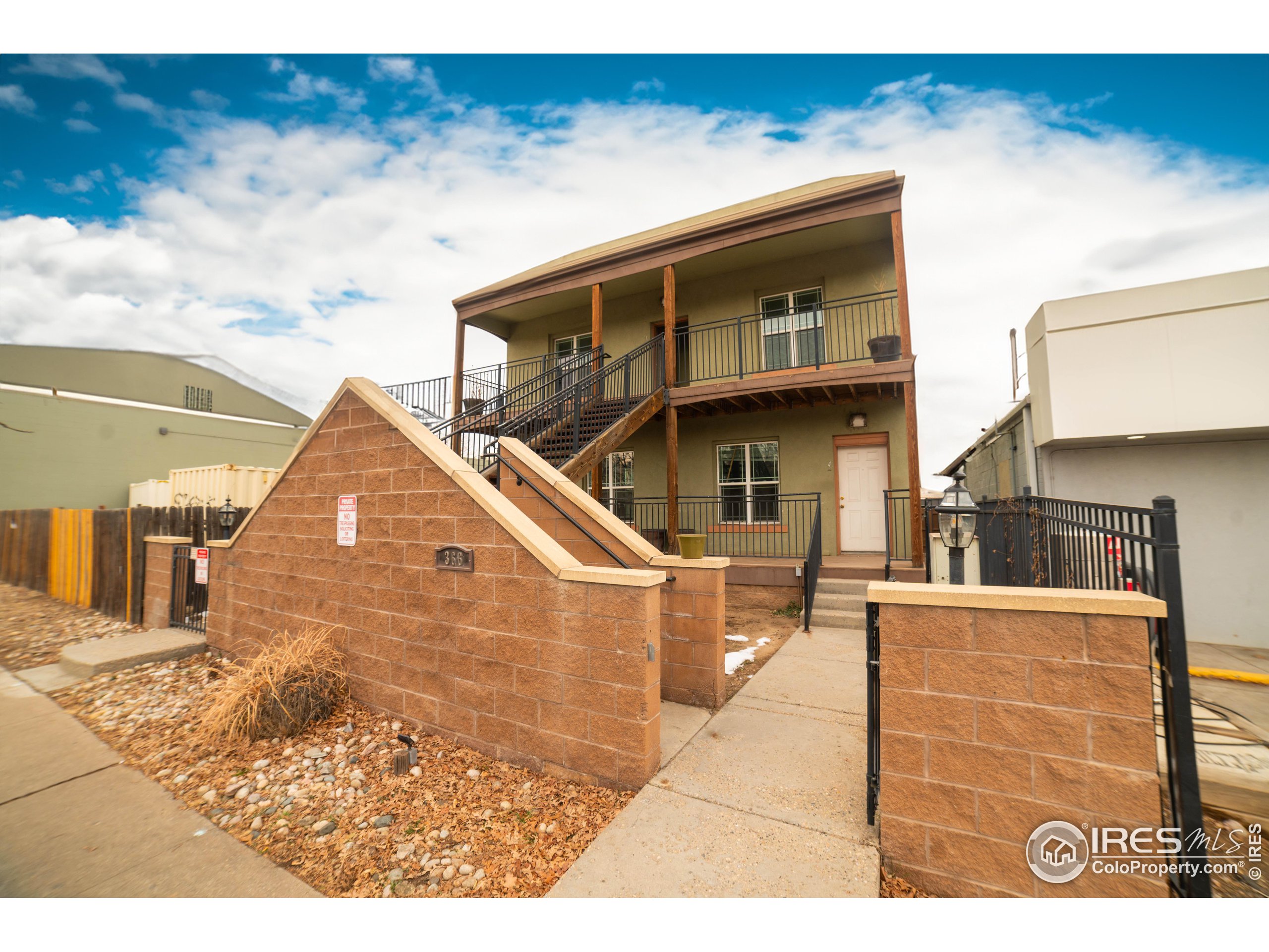 366 East Mountain Ave  