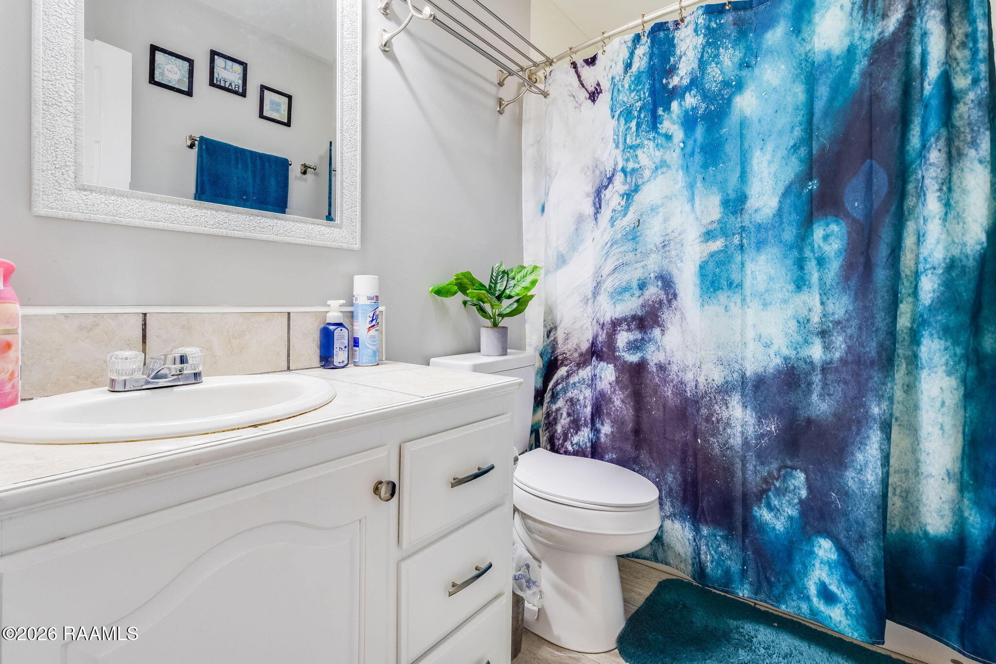 208 Gouaux Road Lafayette, LA 70507 - Photo 12 of 13 11-web-or-mls-208 Gouaux Rd-10