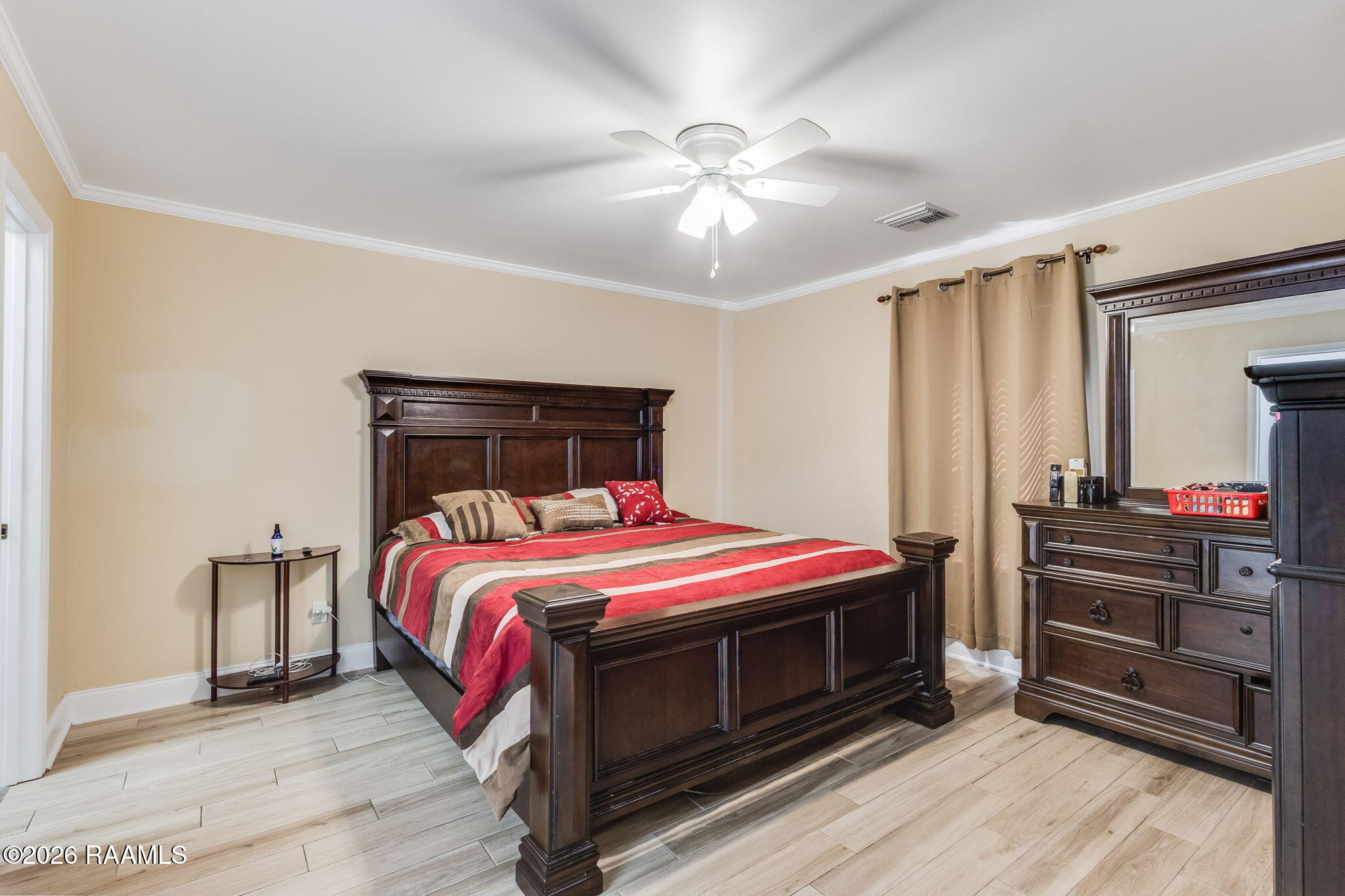 208 Gouaux Road Lafayette, LA 70507 - Photo 5 of 13 4-web-or-mls-208 Gouaux Rd-3