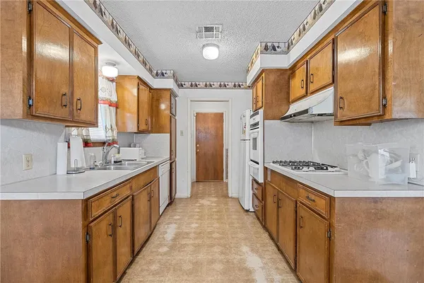 $215,000 | 505 Washington Street, Kosse, TX 76653