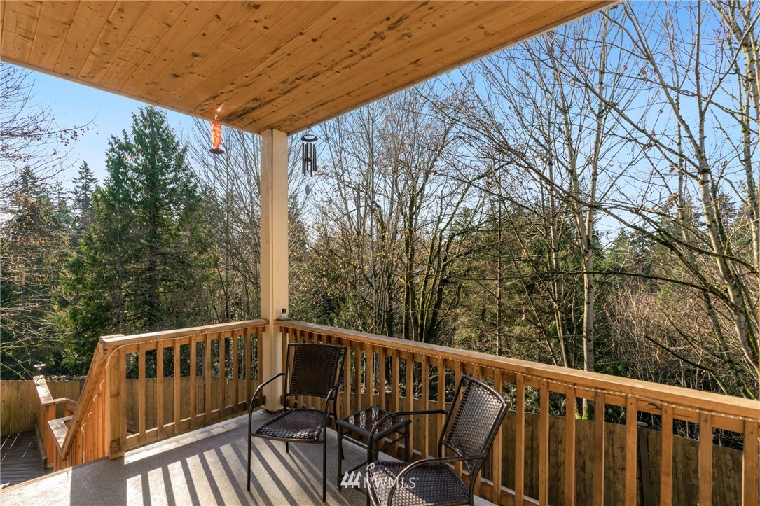 1701 Queen Court Northeast Renton, WA 98056 - Photo 19 of 25 Gallery Image 19