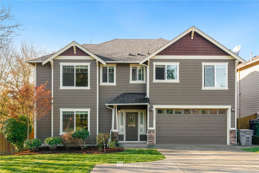 1701 Queen Court Northeast Renton, WA 98056 - Photo 24 of 25 Gallery Image 24
