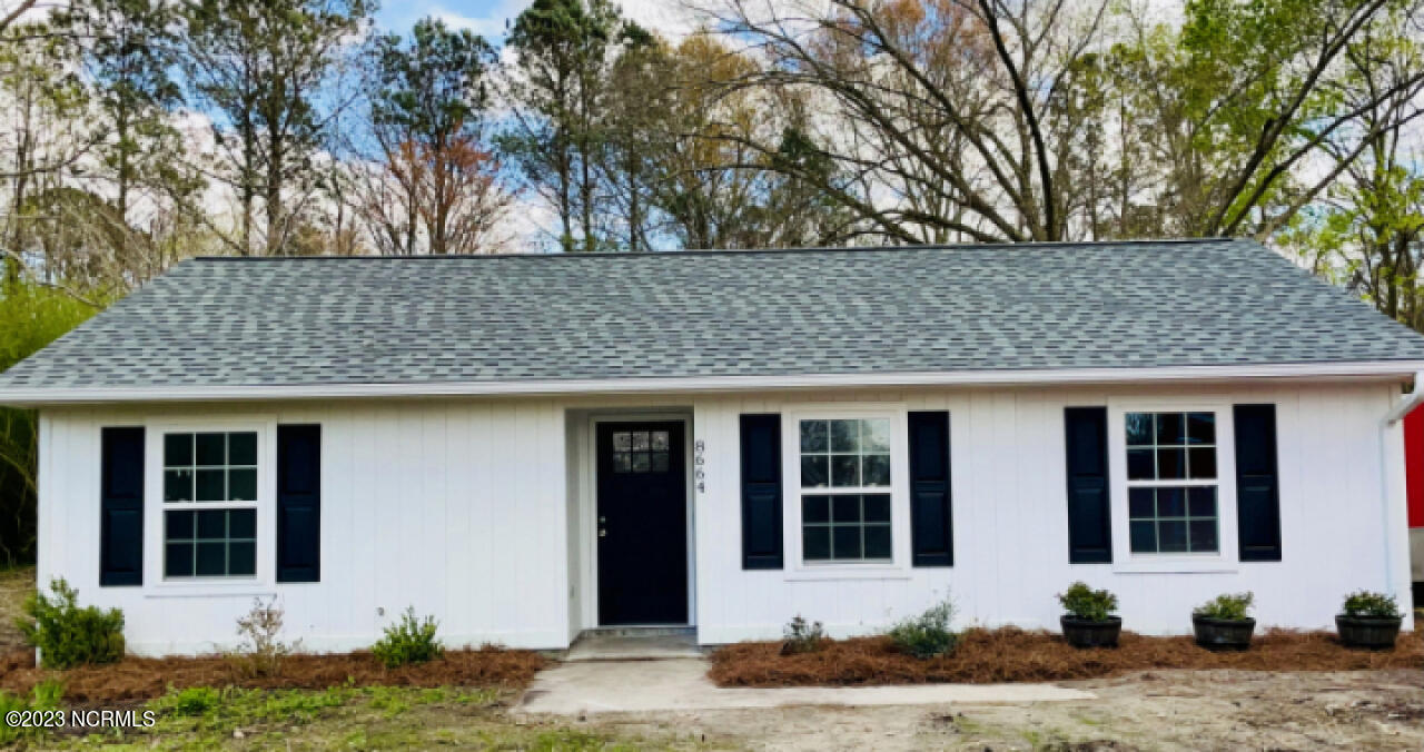 8664 Mary Slocum Road Southwest Watha, NC 28478 - Photo 1 of 16 1