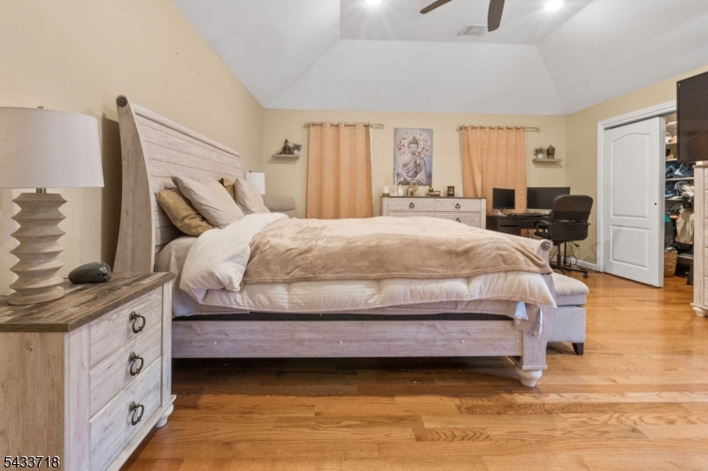 13 Ogden Road Belleville, NJ 07109 - Photo 26 of 42