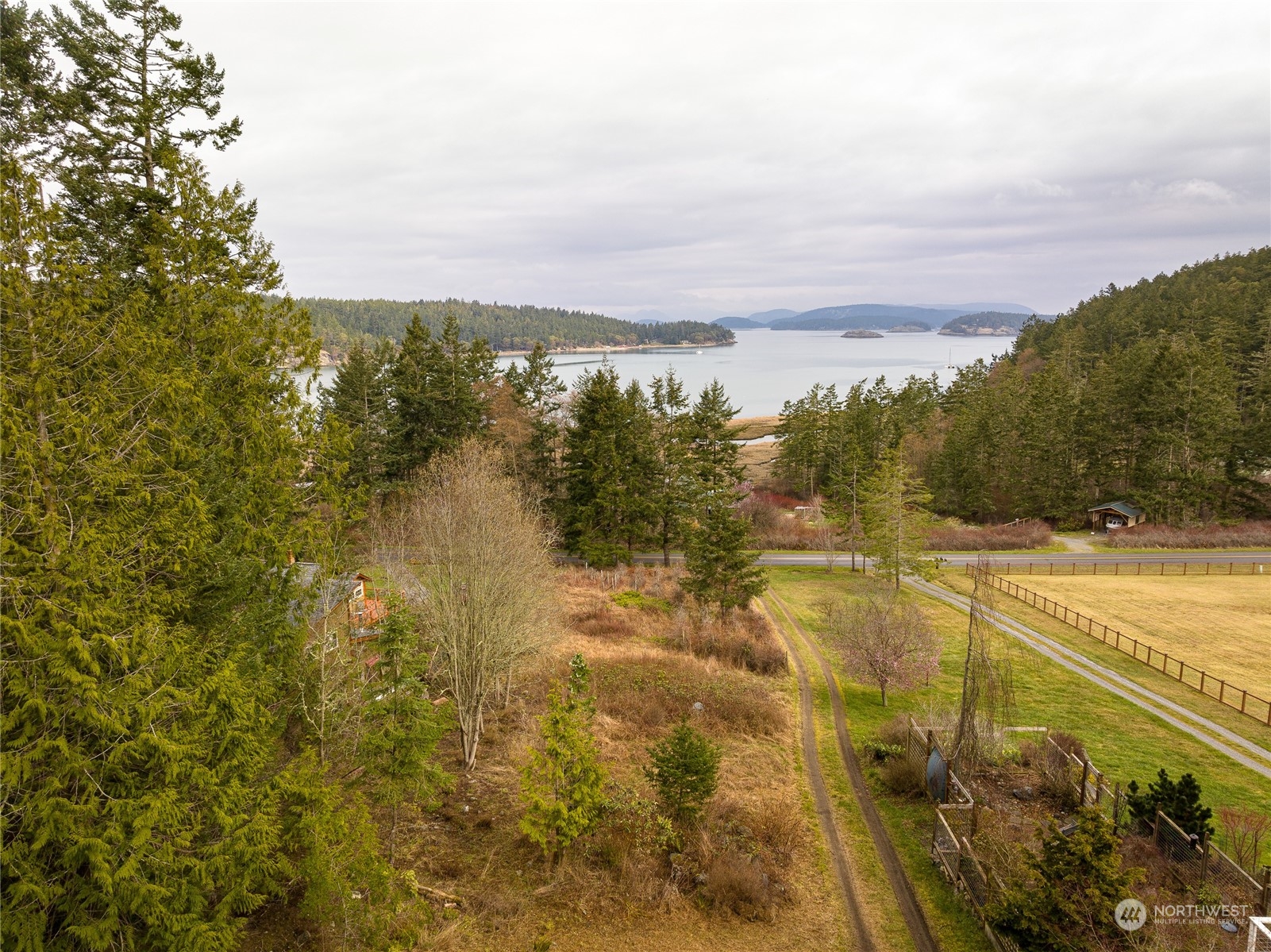 3724 Mud Bay Road Lopez Island, WA 98261 - Photo 4 of 27 Gallery Image 4