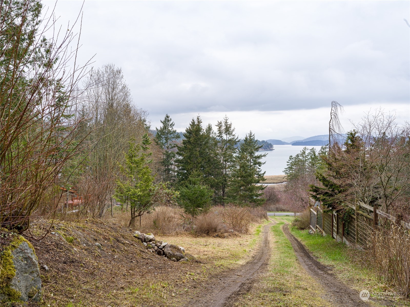 3724 Mud Bay Road Lopez Island, WA 98261 - Photo 7 of 27 Gallery Image 7