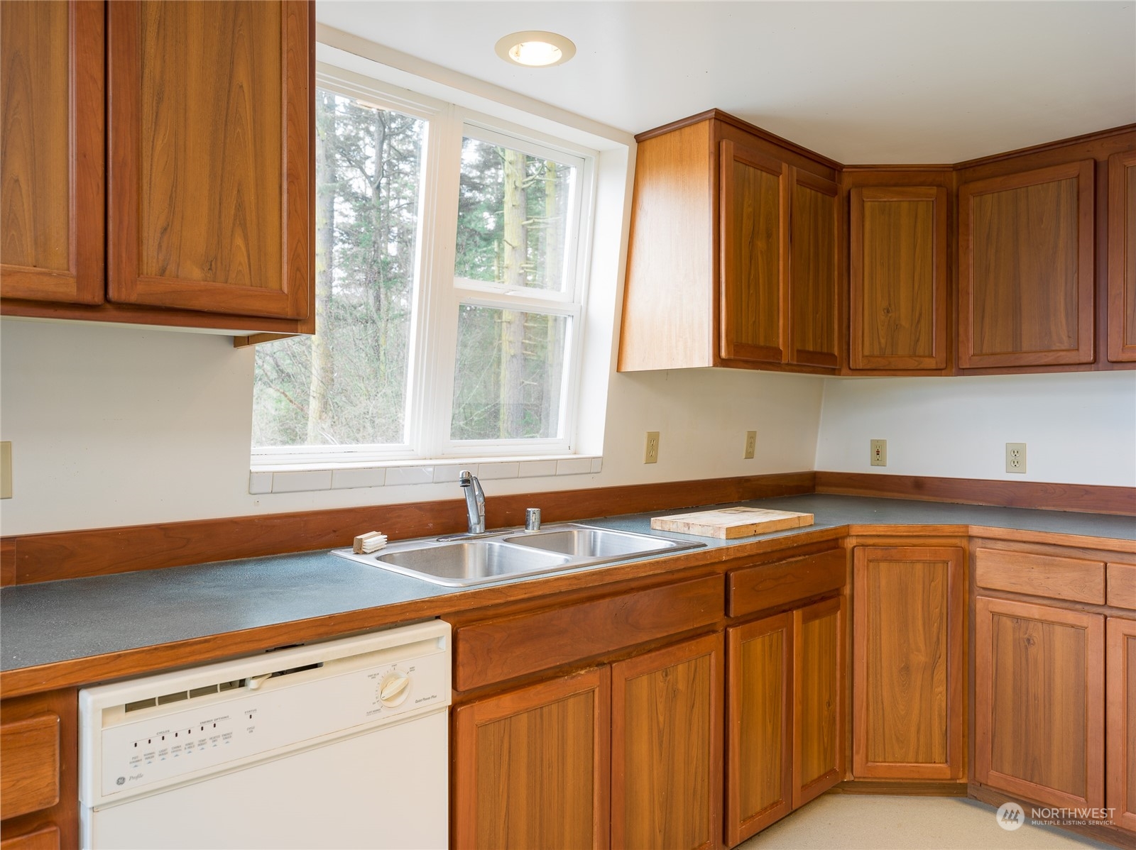 3724 Mud Bay Road Lopez Island, WA 98261 - Photo 9 of 27 Gallery Image 9