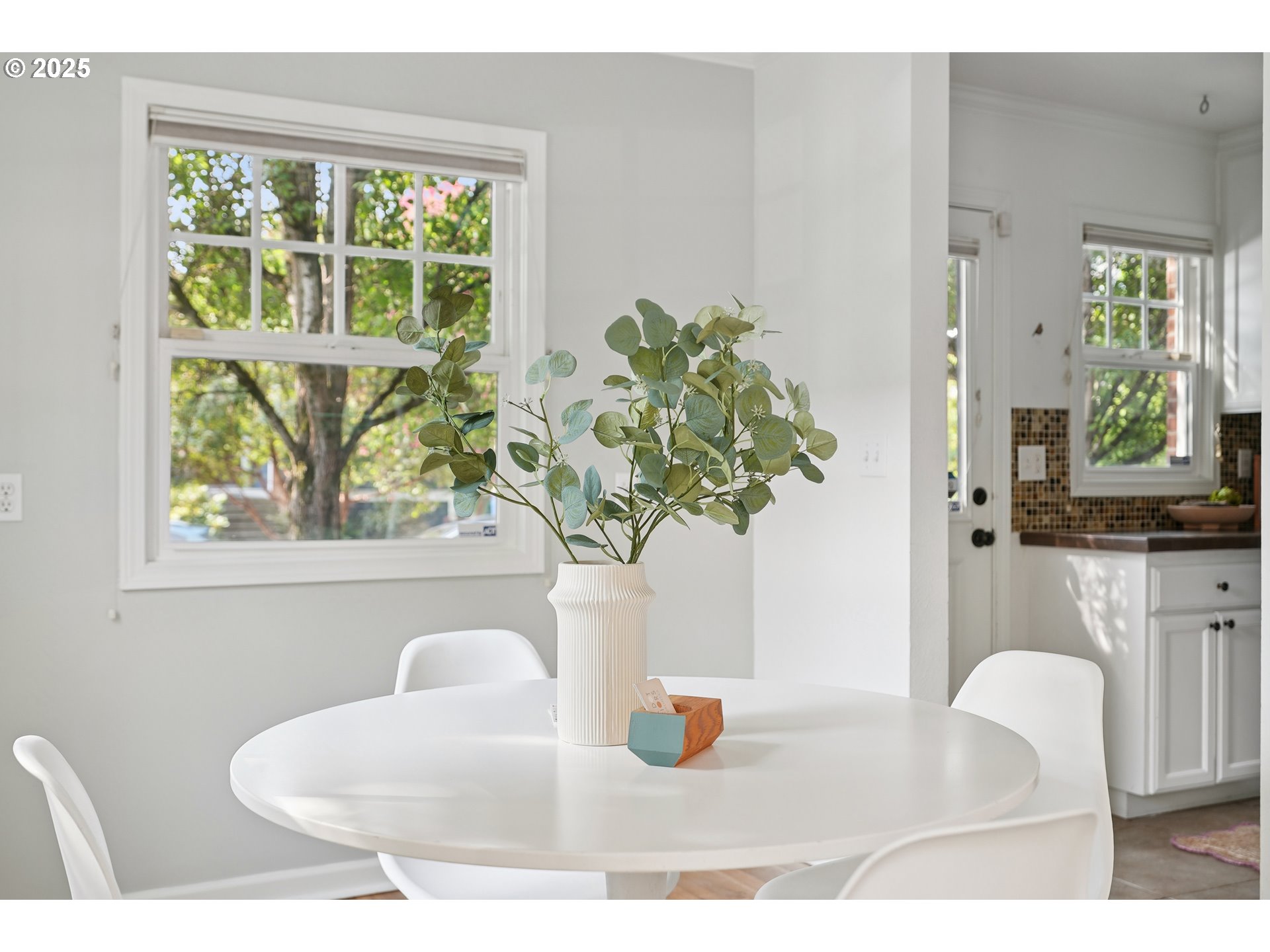 2555 Northwest Savier Street, Unit 2 Portland, OR 97210 - Photo 18 of 27