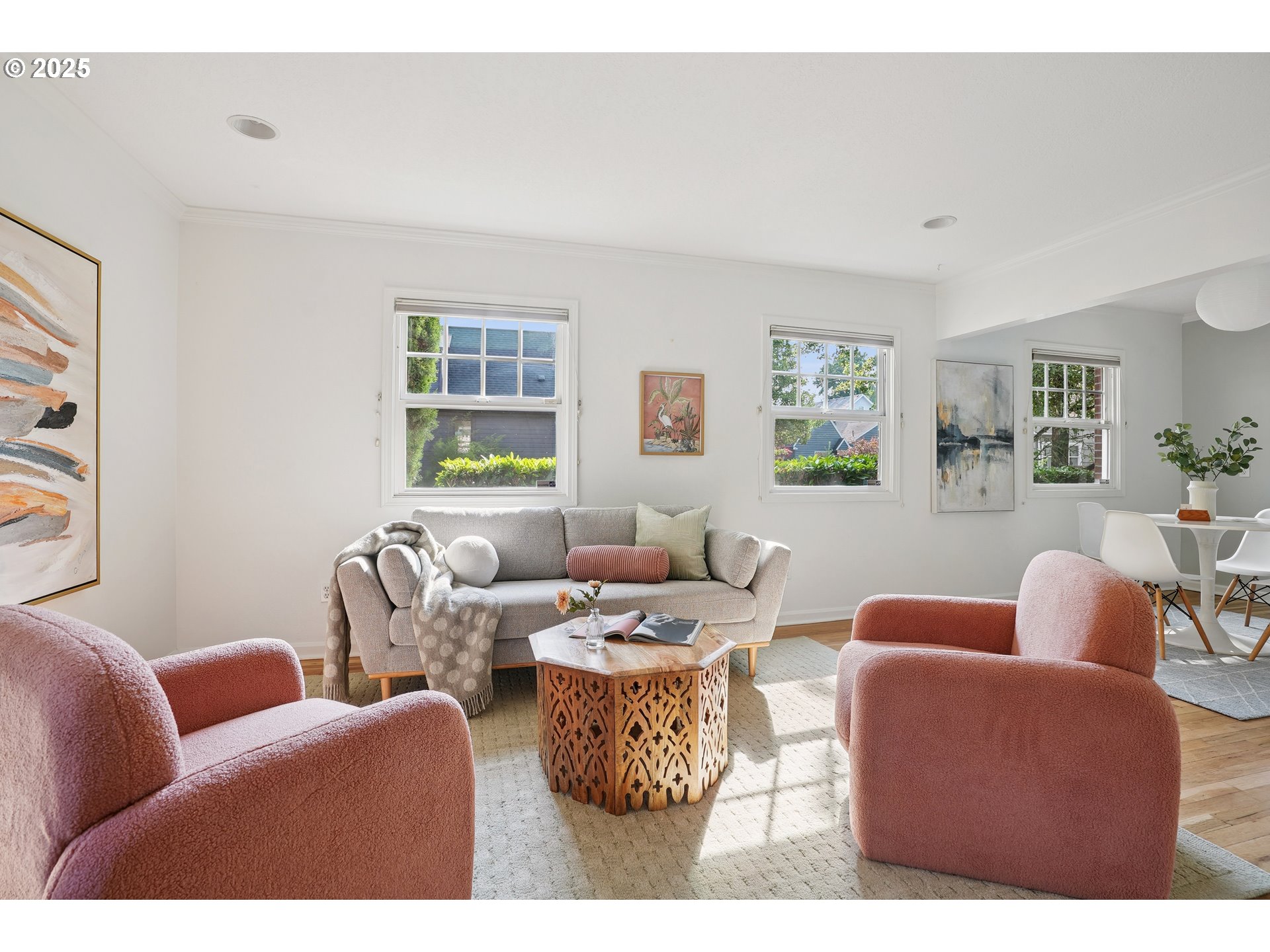 2555 Northwest Savier Street, Unit 2 Portland, OR 97210 - Photo 4 of 27