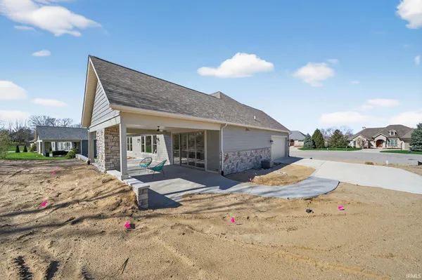 $895,000 | 18028 Erin Court, South Bend, IN 46637