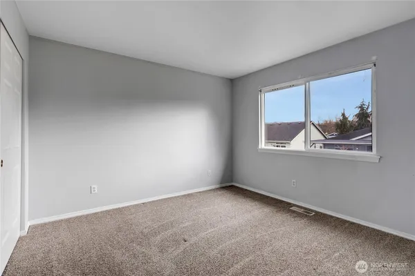 $499,900 | 506 Belfair Court Southwest, Orting, WA 98360