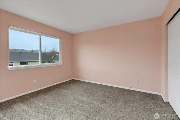 $499,900 | 506 Belfair Court Southwest, Orting, WA 98360