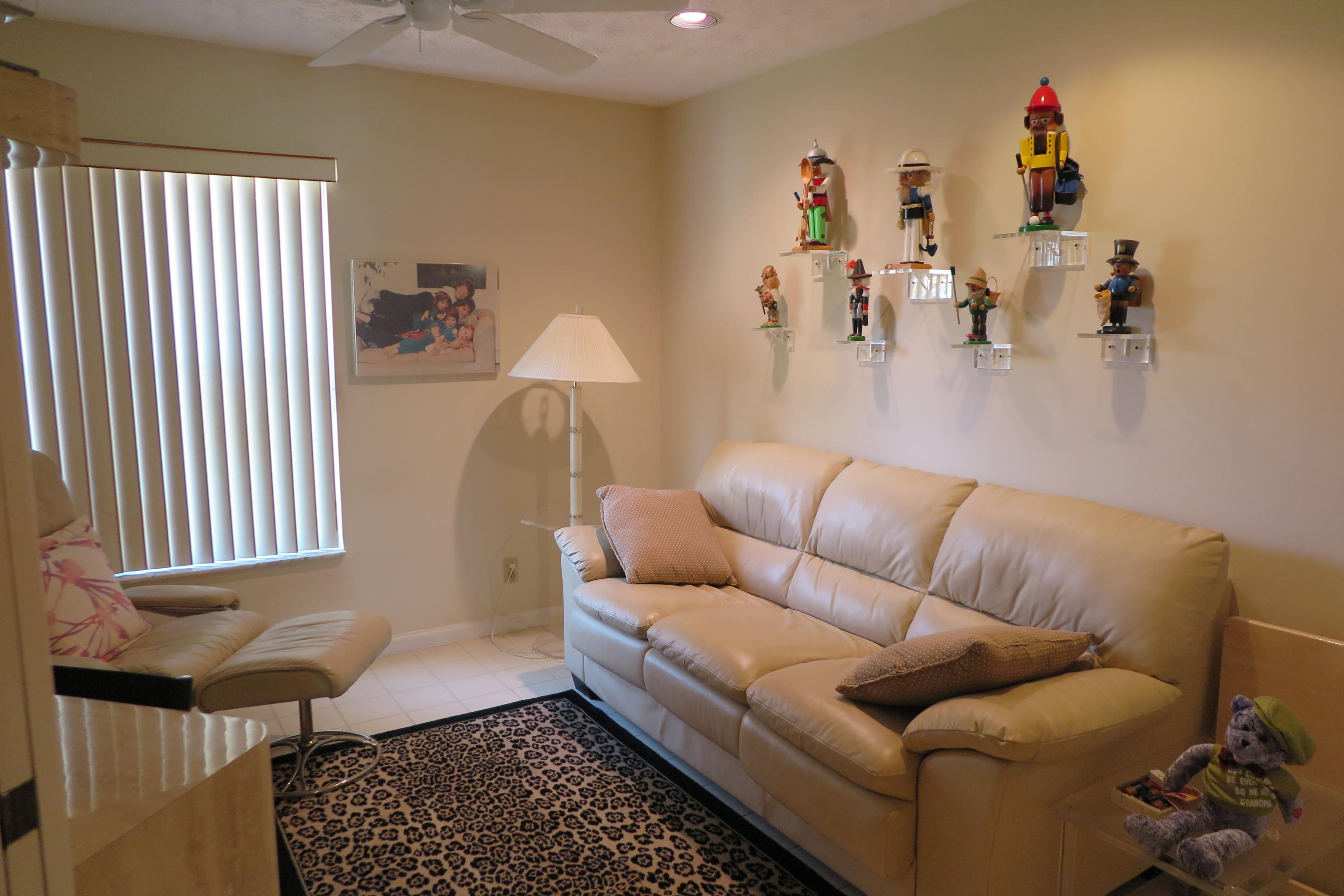 22576 Meridiana Drive Boca Raton, FL 33433 - Photo 19 of 23 den third bedroom