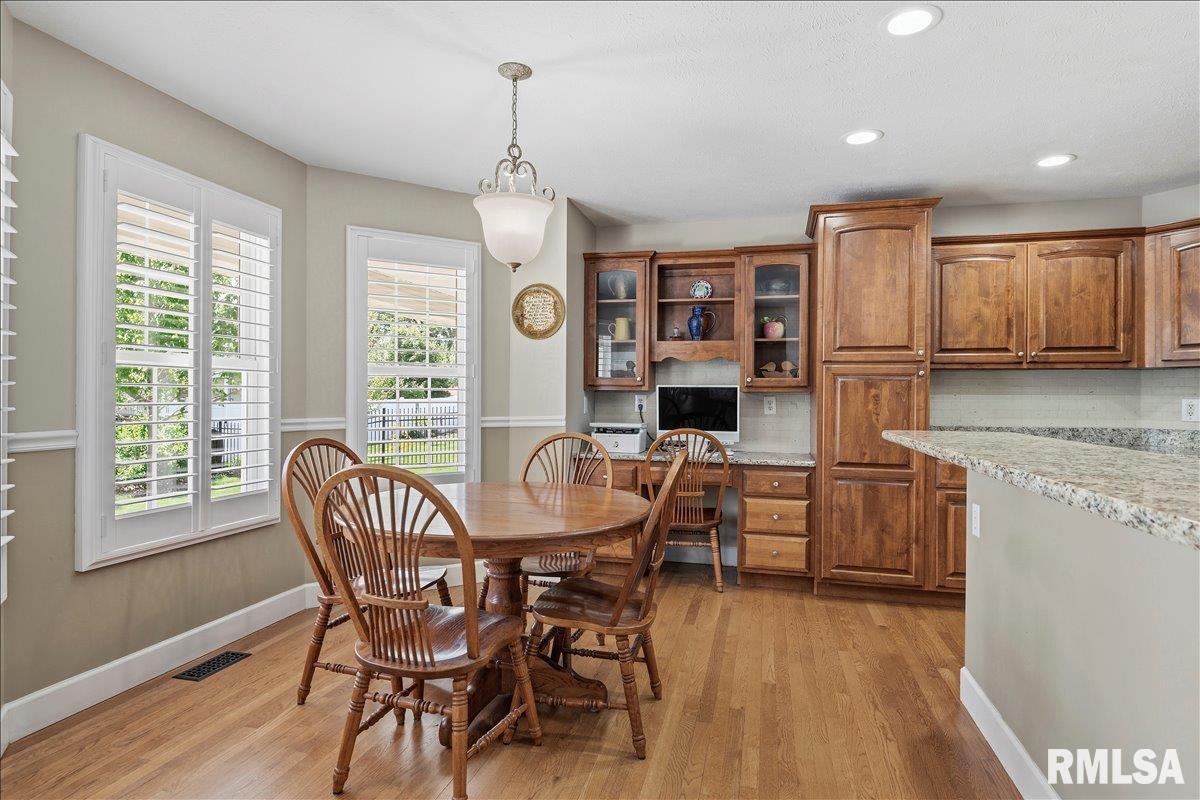 4356 Creek Drive Springfield, IL 62711 - Photo 12 of 50