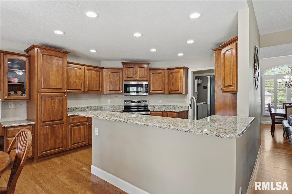 4356 Creek Drive Springfield, IL 62711 - Photo 13 of 50