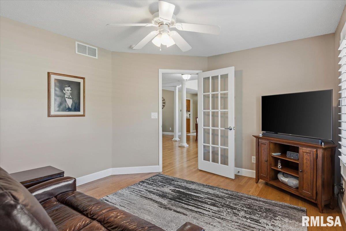 4356 Creek Drive Springfield, IL 62711 - Photo 25 of 50