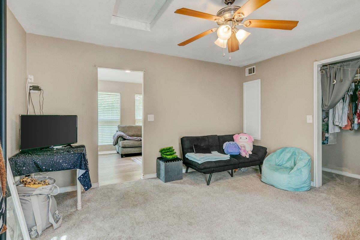 6831 Howe Street Groves, TX 77619 - Photo 29 of 34