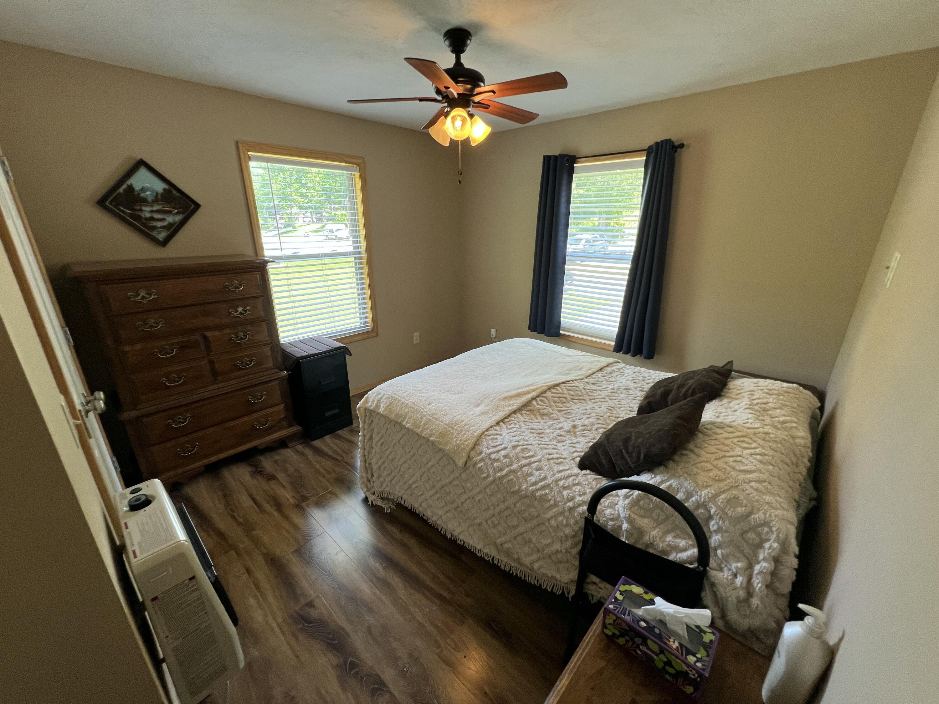 941 Peace In The Valley Road Blue Eye, MO 65611 - Photo 8 of 29 Primary Bedroom
