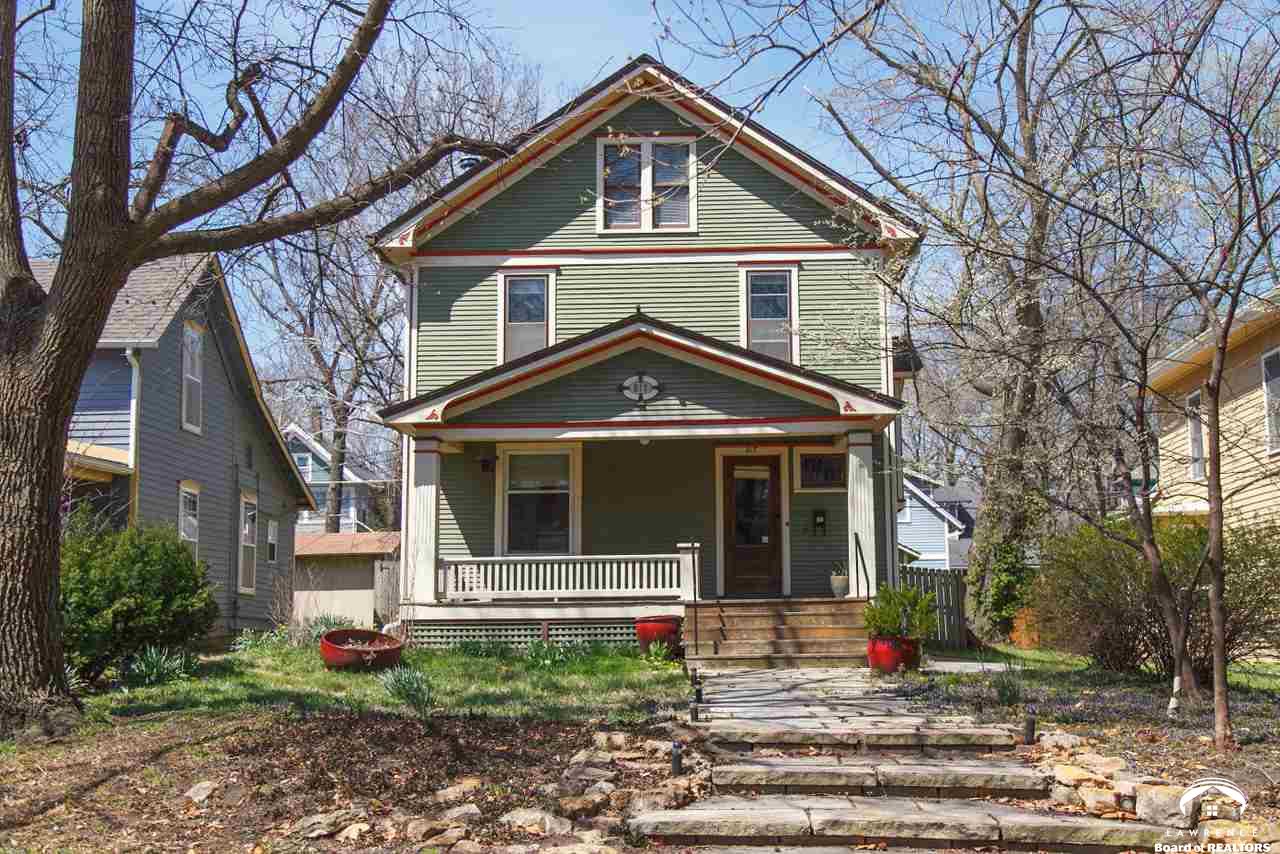 817 Maine Street Lawrence, KS 66044 - Photo 1 of 1