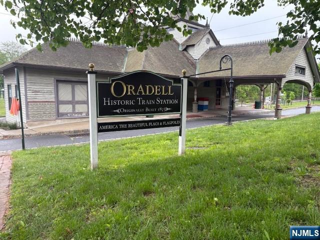 386 Kinderkamack Road Oradell, NJ 07649 - Photo 14 of 18