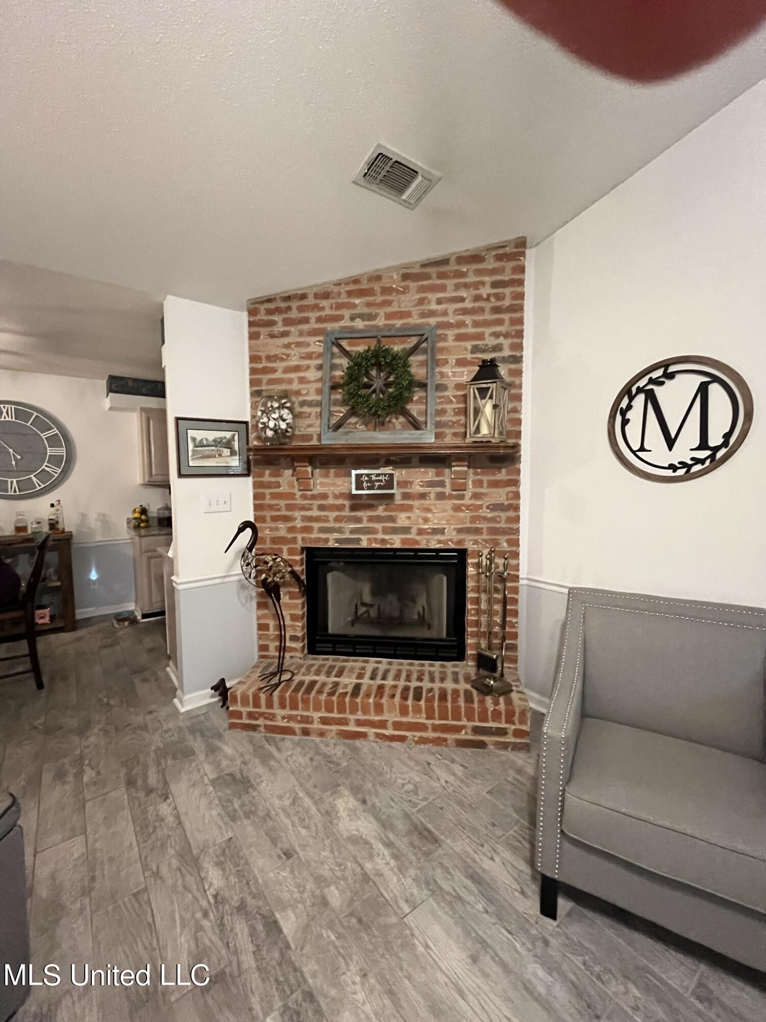 3228 Grouper Road Gautier, MS 39553 - Photo 6 of 19 AE9C005C-C732-4E72-AC5B-476CF1F285F0