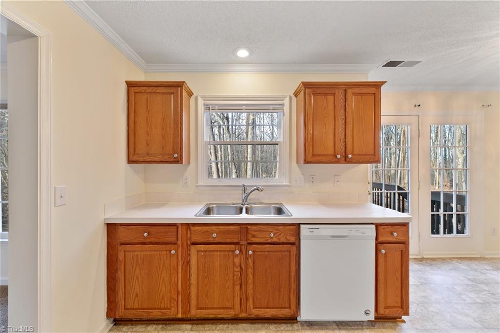 1832 Swaim Road Winston-Salem, NC 27127 - Photo 11 of 28 Gallery Image 11