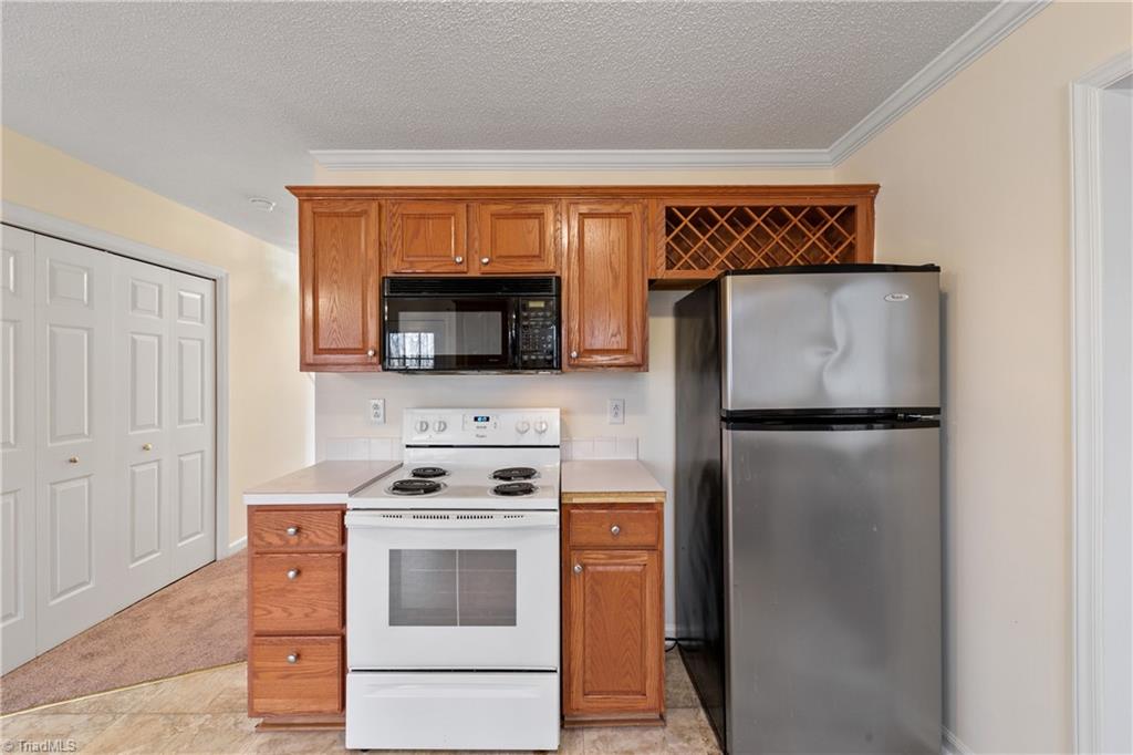 1832 Swaim Road Winston-Salem, NC 27127 - Photo 10 of 28 Gallery Image 10