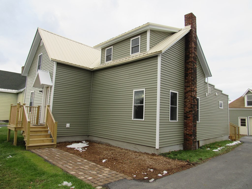 8 Barnes Street Rouses Point, NY 12979 - Photo 21 of 54 Gallery Image 21