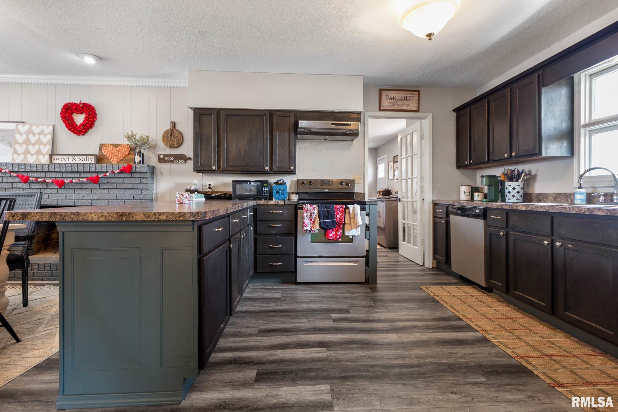 1303 South Carbon Street Marion, IL 62959 - Photo 11 of 50