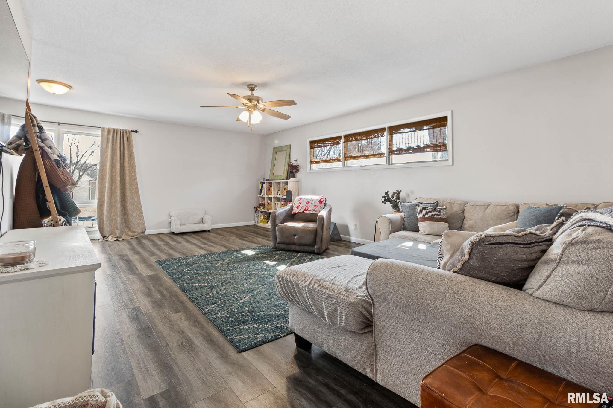 1303 South Carbon Street Marion, IL 62959 - Photo 16 of 50