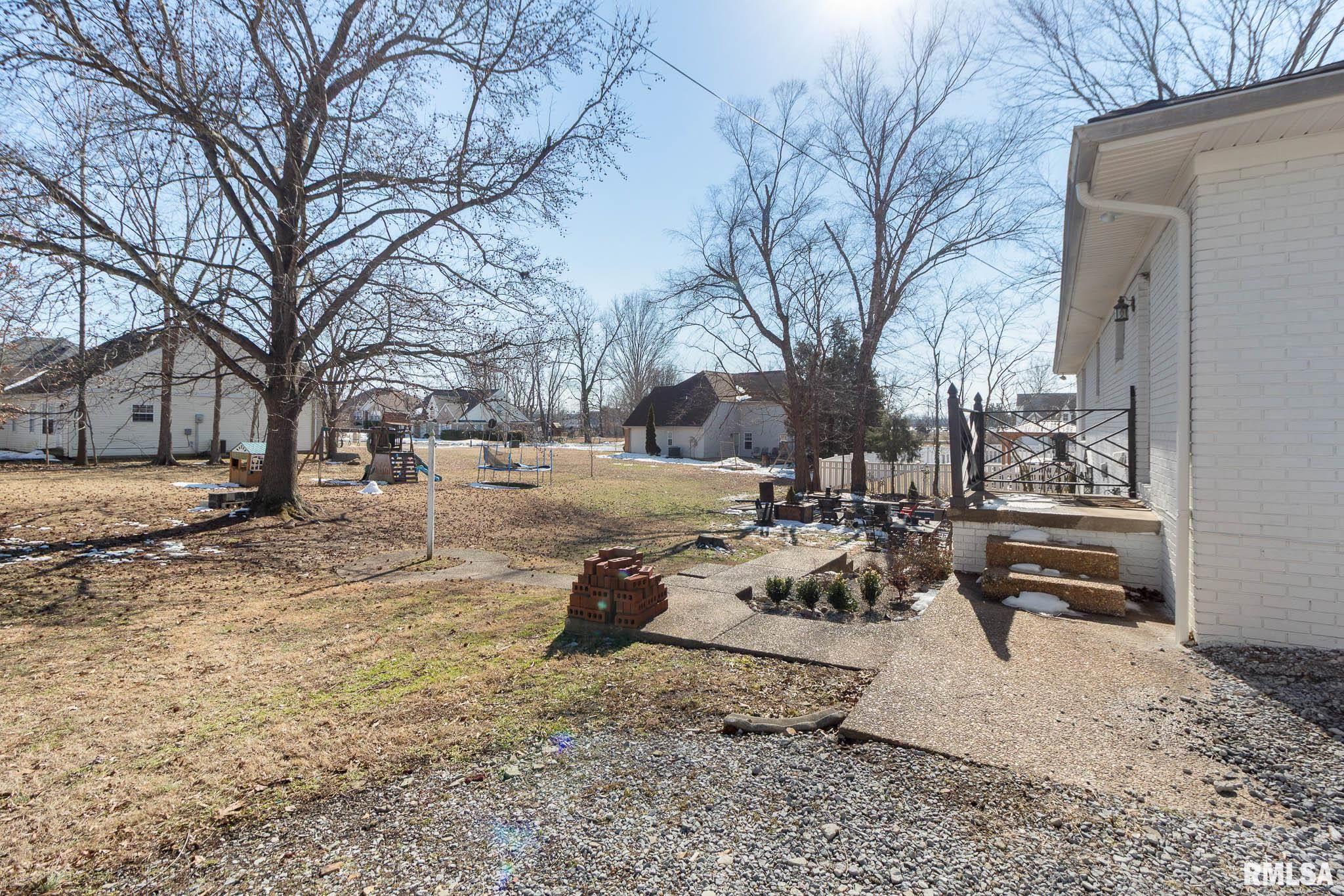 1303 South Carbon Street Marion, IL 62959 - Photo 46 of 50