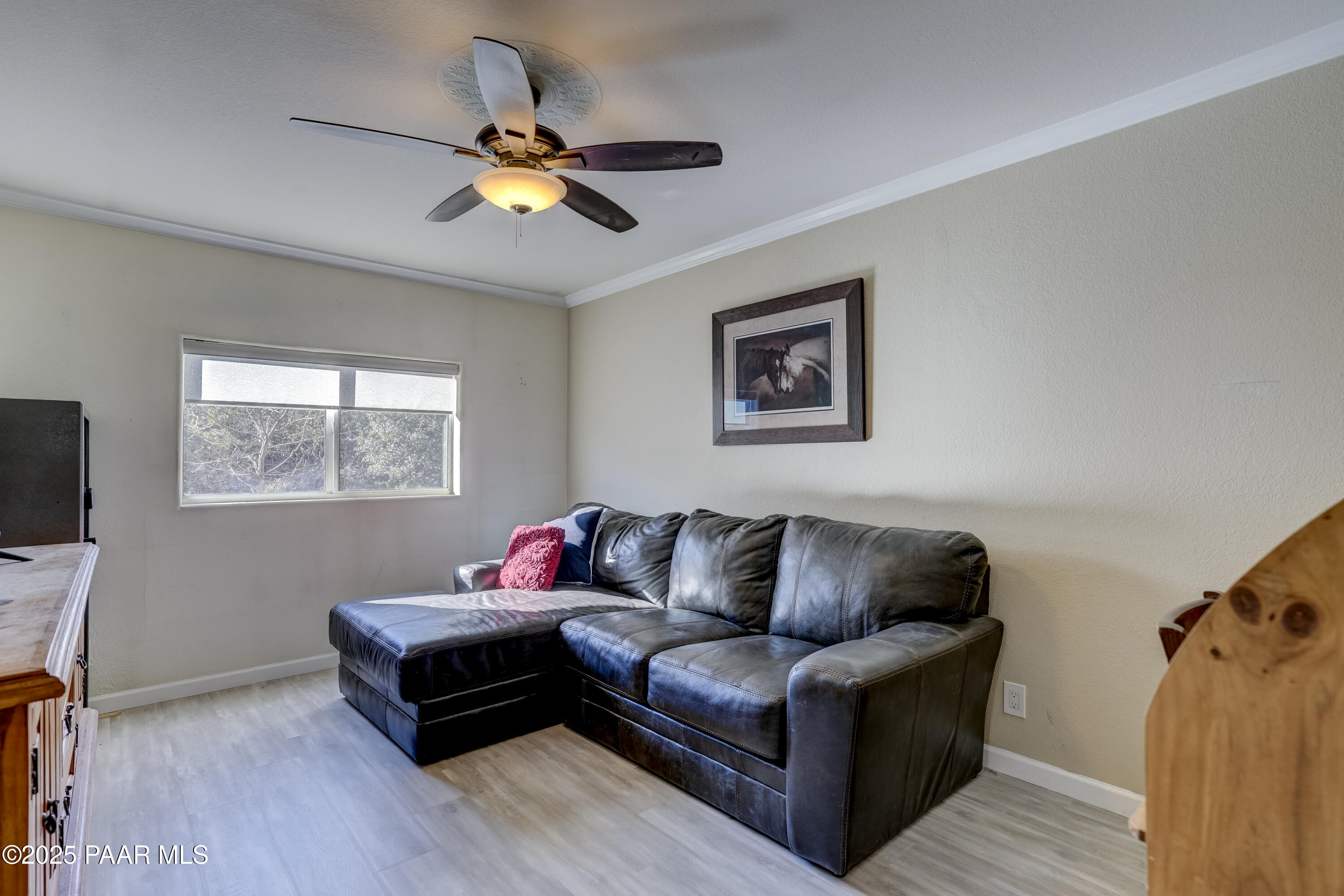 760 Yarber Wash Road Dewey, AZ 86327 - Photo 15 of 66 a living room with furniture and a window