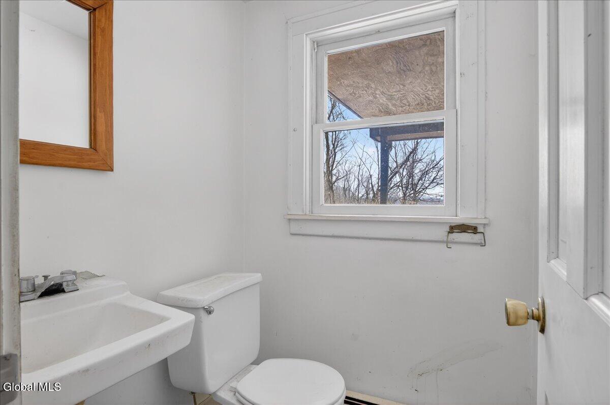 263 Stillwater Bridge Road Schaghticoke, NY 12154 - Photo 18 of 57 14-263 STILLWATER-15