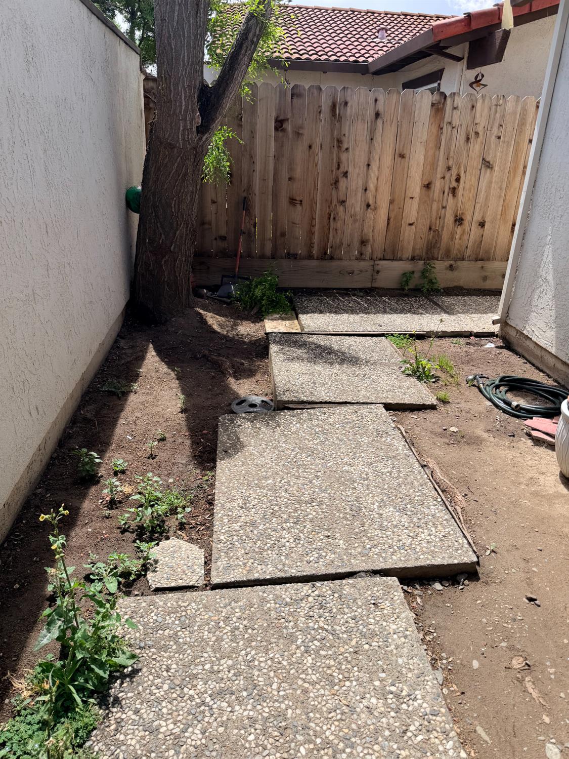 158 East Grant Line Road Tracy, CA 95376 - Photo 2 of 17