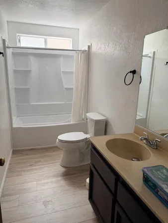 $275,000 | 158 East Grant Line Road, Tracy, CA 95376