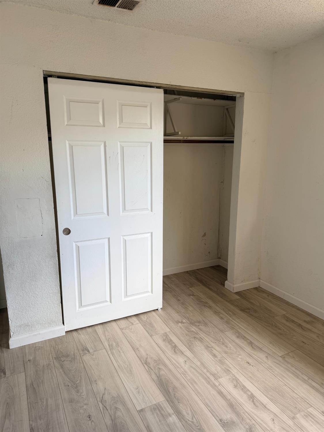 158 East Grant Line Road Tracy, CA 95376 - Photo 10 of 17