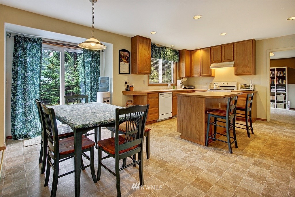 117 173rd Street Southwest Bothell, WA 98012 - Photo 5 of 15