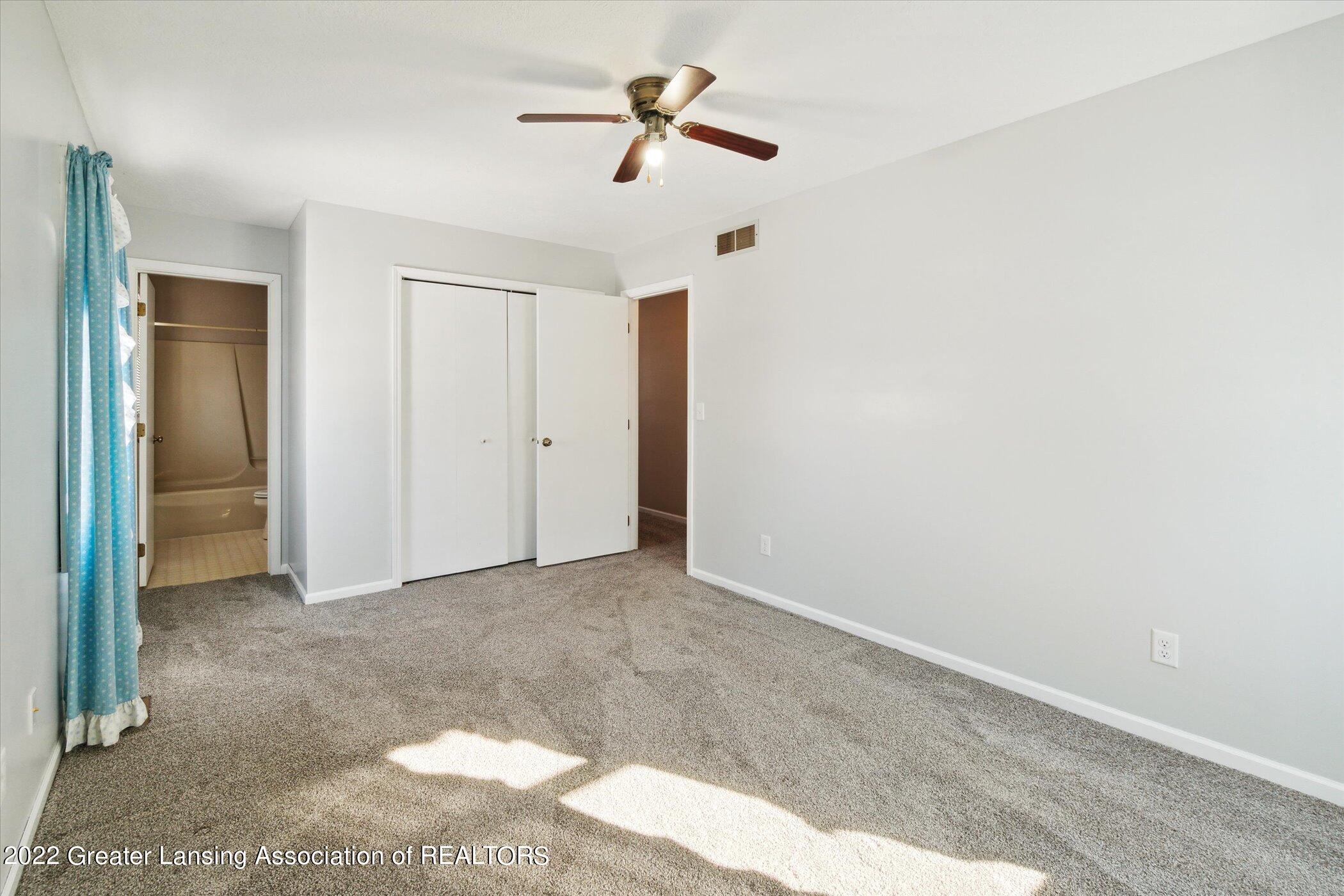 960 Tuttle Road Mason, MI 48854 - Photo 23 of 48 4