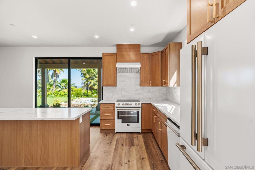 6190 Rancho Diegueno Road Del Mar, CA 92014 - Photo 5 of 17
