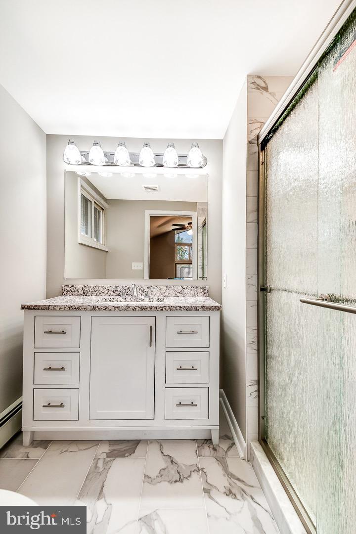 746 Farley Road Bensalem, PA 19020 - Photo 16 of 28 Gallery Image 16