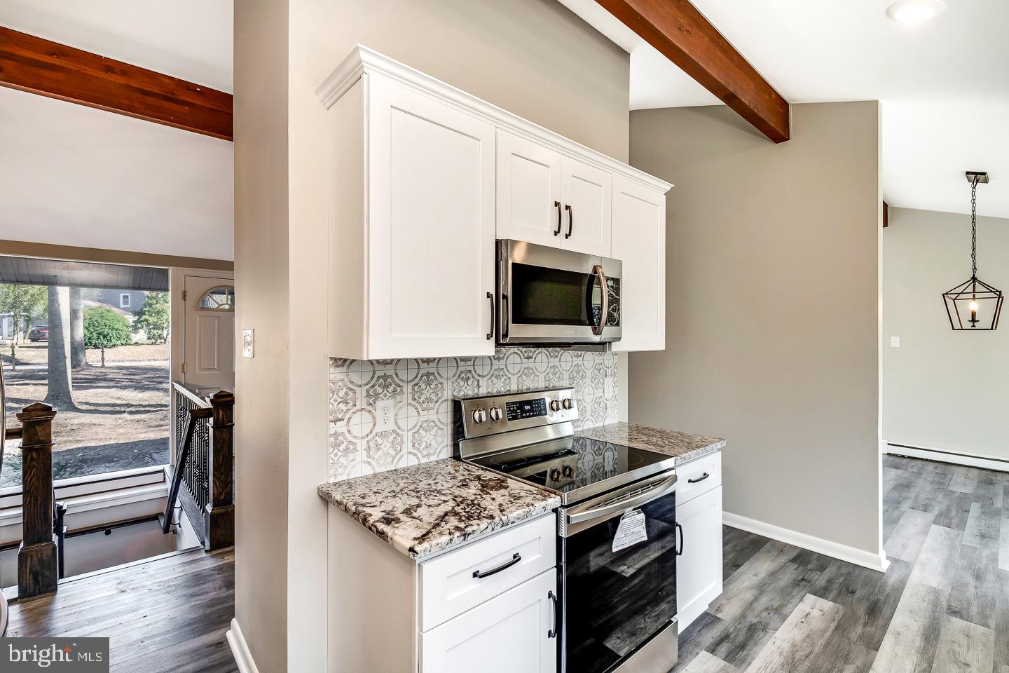 746 Farley Road Bensalem, PA 19020 - Photo 9 of 28 Gallery Image 9