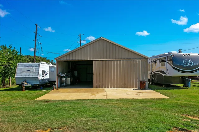 a view of outdoor space