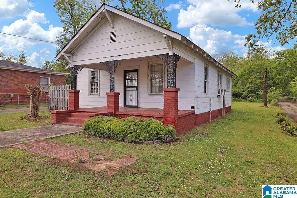 717 West 18th Street Anniston, AL 36201 - Photo 7 of 19