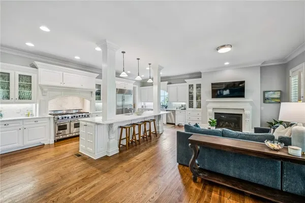 $1,999,000 | 2960 Castlewood Drive Northwest, Atlanta, GA 30327